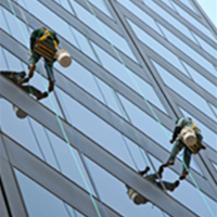 abseiling cleaning windows